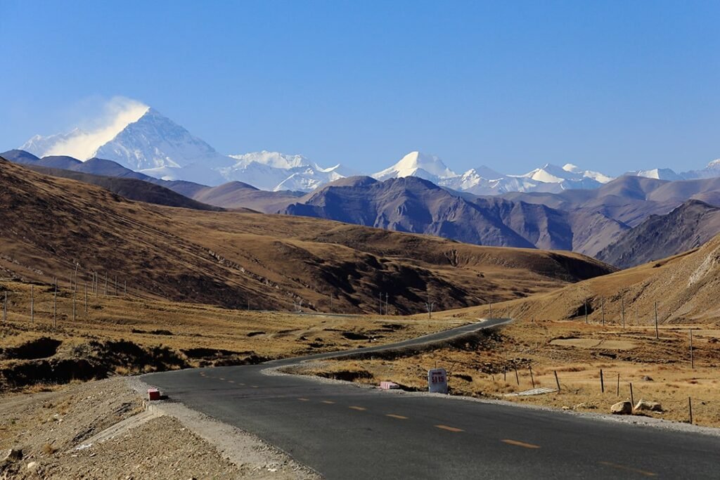 Drive back to Kyirong (2850m - 220 km – 5 to 6 hrs)